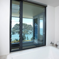 Fenêtre de volet de persienne à ouverture horizontale en verre en alliage d'aluminium durable de style français pour salle de réunion