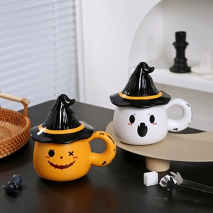 Venta al por mayor nueva creativa 3D <span class=keywords><strong>Halloween</strong></span> divertido tazas de café de cerámica logotipo personalizado FORMA DE elfo pintado a mano <span class=keywords><strong>taza</strong></span> de porcelana <span class=keywords><strong>taza</strong></span> de té con tapa - Product Image 2