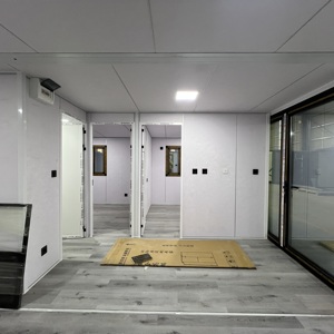 Casa Prefabbricata Espandibile <span class=keywords><strong>in</strong></span> Container <span class=keywords><strong>da</strong></span> 40Ft e 20Ft <span class=keywords><strong>in</strong></span> <span class=keywords><strong>Vendita</strong></span>, Casa Mobile Pieghevole Portatile <span class=keywords><strong>da</strong></span> 40 Ft con 2, 3, 4 o 5 Camere <span class=keywords><strong>da</strong></span> Letto - Product Image 4