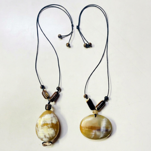 Eco-Friendly Natural Buffalo Horn Pendant Necklace Handmade Ethnic Jewelry for Women Fashion Accessories For Party - Product Image 1