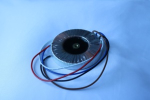 65v-0-65v hình xuyến điện âm thanh cô lập biến áp chất lượng cao biến áp hình Xuyến - Product Image 3