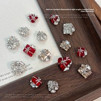 Ornement d'ongles en forme de papillon coloré, pavé d'or et de strass, super brillant, couleur champagne, rouge vif, cœur tortueux à angle droit