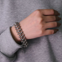 Mode Vintage Bracelet En Acier Inoxydable Hommes Tendance Personnalité Scorpion Crocodile Centipede Bracelet Décorations Bijoux