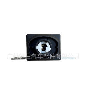 Disjoncteur de coupure de courant Tesla Model X 1044635-00-A en plastique - Product Image 3
