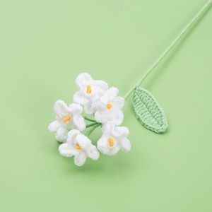 Ramo de flores artificiales de lana tejida Myosotis sylvatica, material de escritorio, flores frescas para regalar a colegas y compañeros de clase - Product Image 3