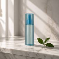 Vente en gros de flacons pulvérisateurs en plastique givré de luxe, atomiseur de parfum à fine brume, emballage cosmétique portable pour voyage, logo personnalisé OEM