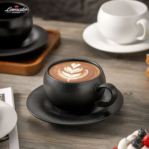 Tasse à café et soucoupe en céramique mate en gros, 300 ml, forme œuf |   Conception de poignée portable pour les achats en gros dans les cafés et restaurants - Product Image 1