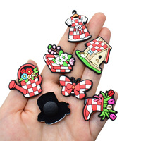 Nouvelle série de pique-niques printaniers, style dessin animé, boucle de chaussure détachable en PVC souple, accessoires décoratifs floraux