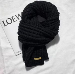 Syal Rajut Warna Solid Musim Dingin yang Hangat dan Bernapas, Syal Wol Tebal untuk Wanita, Pelajar, dan Pasangan - Product Image 6