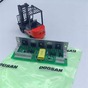 โมดูลแผงวงจรควบคุมการขับเคลื่อน Doosan สำหรับรถยกไฟฟ้าแบบ Reach Truck ขนาด 1.5-1.8 ตัน รุ่น ECU A16442127 - Product Image 4