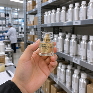 Olio Profumato di Lusso per Designer, Ingrosso Fabbrica, Olio Fragranza Puro Concentrato a Lunga Durata per la Creazione di Profumi - Product Image 1