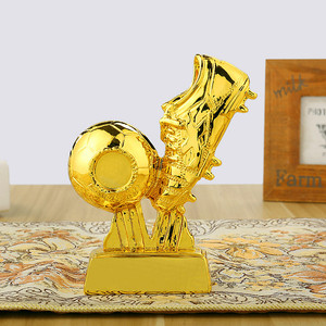 Trofeo Deportivo Personalizado para Baloncesto, Fútbol, Balón de <span class=keywords><strong>Oro</strong></span>, Hecho de Poliresina, Diseño Artístico Pintado Personalizado - Product Image 2