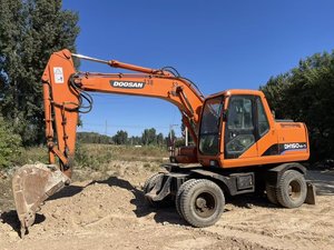 Excavatrice sur pneus d'occasion Doosan DH150W-7, poids opérationnel 12900 kg, moteur PLC 96000 W, bon état de fonctionnement, provenance chantier de construction. - Product Image 6