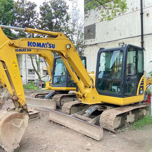 Excavatrice sur chenilles Komatsu PC56 d'occasion à vendre, 5,6 tonnes, moteur puissant, hydraulique - Product Image 2