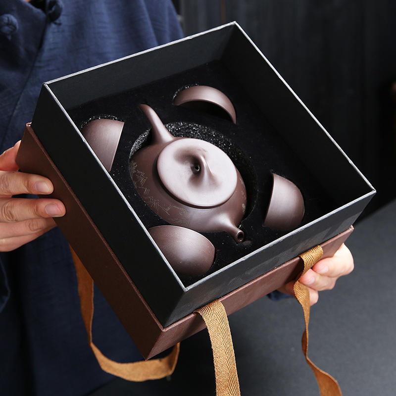 Pot de cuillère en argile pourpre, un pot, quatre tasses, boîte cadeau