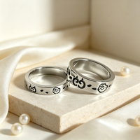 Großhandel Silber Paar-Ringset Damen Cartoon Gravierter Ring Anlaufgeschützt Passend für Sie und Ihn Versprechen Hochzeit Modeschmuck