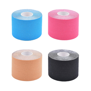 Ruban <span class=keywords><strong>de</strong></span> kinésiologie en coton régulier prédécoupé 2,5 cm x 5 m avec impression <span class=keywords><strong>de</strong></span> logo personnalisée OEM pour soutien en physiothérapie et sport - Product Image 3