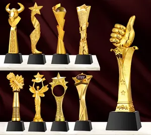 مصنع مخصص كريستال راتنج معدن جوائز الكأس قدح جائزة كرة القدم والكأس كأس كرة القدم