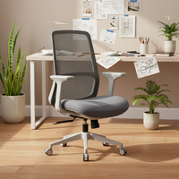 Chaise de bureau ergonomique moderne à dossier mi-haut en maille grise, avec accoudoirs fixes et rotation à 360°, idéale pour le bureau à domicile – Vente directe usine