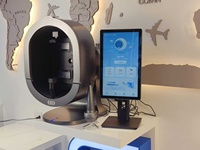 Analyseur de peau 3D professionnel à IA, écran tactile 15,6 pouces pour l'analyse faciale, la détection de la pigmentation et de l'acné, cliniques esthétiques, beauté