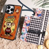 Coque de téléphone à panneau arrière magnétique remplaçable pour Iphone 17 / 17pro/17promax/17air avec la pomme verte rouge dorée