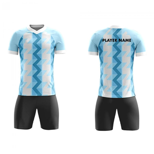 Maillots de football pour hommes sur mesure, vêtements de sport professionnels, nouveau style, couleur unie, prix de gros, impression personnalisée et sublimation - Product Image 1