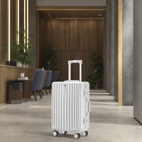 Valise d'ordinateur à cadre en aluminium personnalisé pour jeunes filles, grande capacité, doublée, avec porte-gobelet et roulettes pivotantes