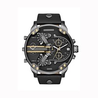Montre à quartz pour homme Oulm OU02 édition limitée, carrée, de luxe, tendance, avec pointeur CHARM, double fuseau horaire, mouvement Seiko, boîtier en alliage, blanc