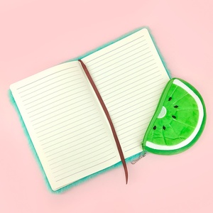Cahier de fruits en peluche de dessin animé Kawaii pour enfants Cahier à fourrure Agenda quotidien Planificateur Journal <span class=keywords><strong>Livre</strong></span> avec porte-monnaie Cadeau d'anniversaire - Product Image 5