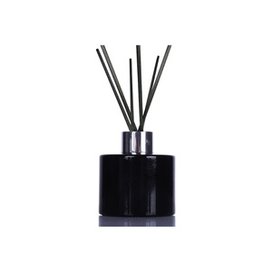 Flacon de parfum en verre mat décoratif de luxe de 140 ml avec bouchon en aluminium pour faux cils et parfum - Product Image 1