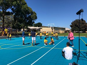Losetas de PP para Canchas Deportivas Exteriores con Sistema Aprobado por <span class=keywords><strong>la</strong></span> FIBA para Pisos de Canchas de Baloncesto Completas y Medias Canchas - Product Image 3
