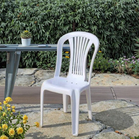 Chaise de jardin moderne blanche légère, confortable et empilable, en PP imperméable, idéale pour la cour, l'hôtel et le parc