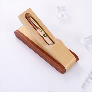 Kit di <span class=keywords><strong>penna</strong></span> a sfera di bambù esclusivi di lusso per scrivere penne Gel in legno per affari Set regalo produttore di logo personalizzato - Product Image 1