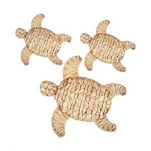 Nouveau produit : Assiettes de présentation en jacinthe d'eau pour tortues, tailles personnalisables, variété de couleurs, dessous de plat en rotin faits à la main pour la décoration de table - Product Image 1