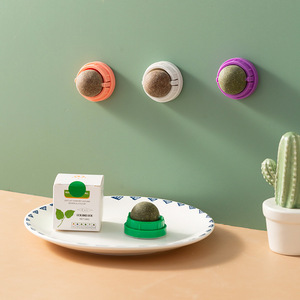 Hot Sell Wall <span class=keywords><strong>Sucker</strong></span> Lik Traktatie Speelgoed Met Kattenkruid Suikerballen Smart Cat Toys Interactieve Bal Draaibaar Katten Mint Speelgoed - Product Image 1