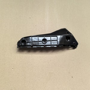 ตัวยึดกันชนหน้า R52115-60190 L52116-60230สำหรับอะไหล่ GX460 - Product Image 2