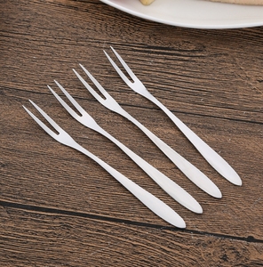 Tenedor de postre, pastel y fruta de acero inoxidable DFF1114, personalizado y en stock para venta al por mayor, con 2 dientes. - Product Image 3
