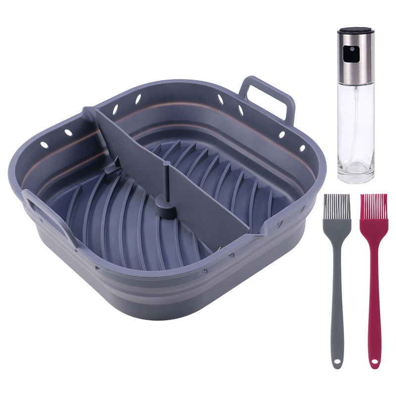 1 divider pot+2 pastry brushes+1 oil spray bottle