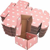 Boîte en papier rose avec motif d'amour blanc en gros Boîtes d'expédition en carton ondulé Emballage de vêtements de sous-vêtement Boîte postale