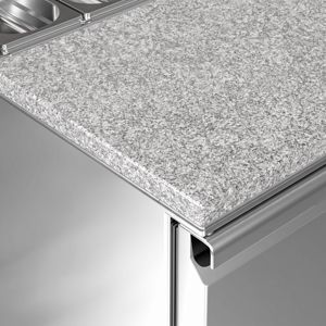 GGM Gastro Saladette PREMIUM - 1368 mm - 3 portes - avec dessus en acier inoxydable pour 8x GN 1/6 - Product Image 6