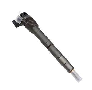 Iniettore di Carburante Common Rail in Metallo Kangyiwei di Alta Qualità 0445110646 095000-6240 03L130277J per Motori Diesel Audi - Product Image 2