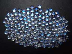 100% naturel arc-en-ciel pierre de lune taille calibrée fabrication de bijoux pierres précieuses de guérison cabochons lisses en gros OEM ODM - Product Image 3