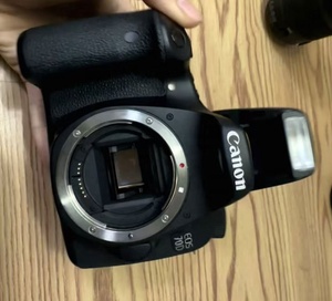 ชุดกล้องมือสองประสิทธิภาพสูง <span class=keywords><strong>700D</strong></span> พร้อมเลนส์ 18-135 มม. สภาพ 90% หน้าจอสัมผัส - Product Image 5