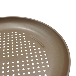Plat à pizza rond perforé de 7 pouces (17,5 cm) avec trous, matériau durable pour une cuisson croustillante des pizzas et des frites - Product Image 4