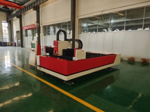 Dmk 3000W đơn bảng mở loại Máy cắt tấm với nguồn raycus để cắt kim loại - Product Image 5