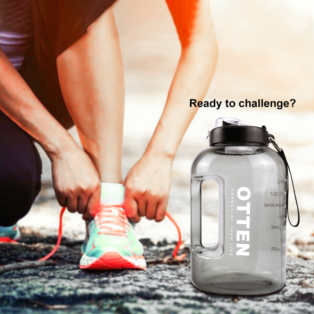 Factory Direct sale Bpa Free Wide Mouth 2.5 liter Plastic Water Bottle Gym Half Gallon Water Bottles