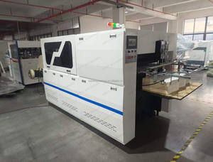 Machine de découpe automatique à plat de haute qualité et à prix abordable pour la production de gobelets, bols et assiettes en papier, et de feuilles de papier pour ventilateurs de gobelets. - Product Image 2