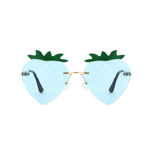 Drakon - Occhiali da Sole Colorati a Forma di Fragola per Feste Estive - Product Image 3