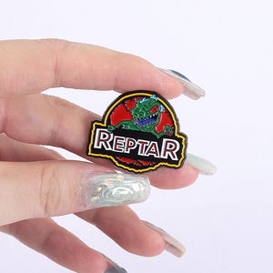 Spilla per dinosauri preistorici con spille e spille per gioielli per amici - Product Image 4