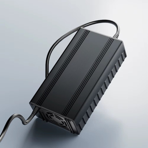 เครื่องชาร์จรถมอเตอร์ไซค์ไฟฟ้าแบบพกพา C1000-S 1000W สำหรับรถกอล์ฟ  กระแสไฟสูงสุด 15A พร้อม BT CAN 485 - Product Image 1